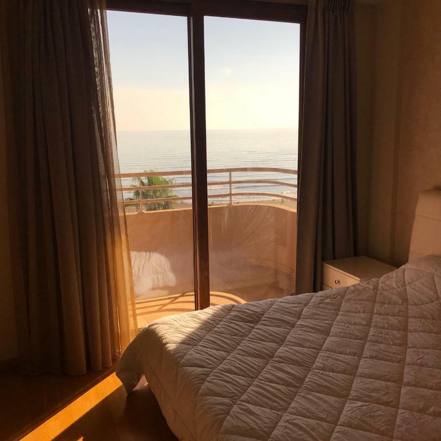 Sea View Central Apt Ithaki Larnaca Extérieur photo