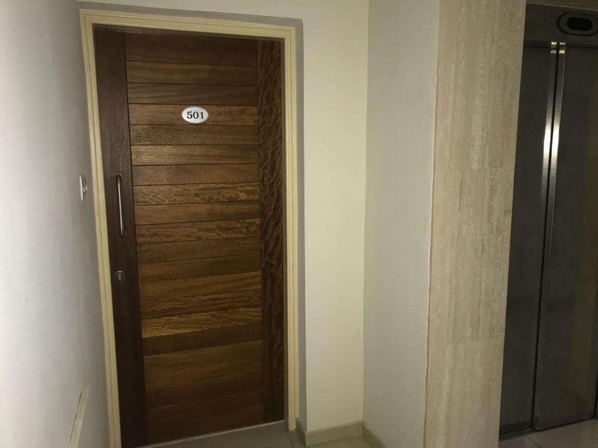 Sea View Central Apt Ithaki Larnaca Extérieur photo