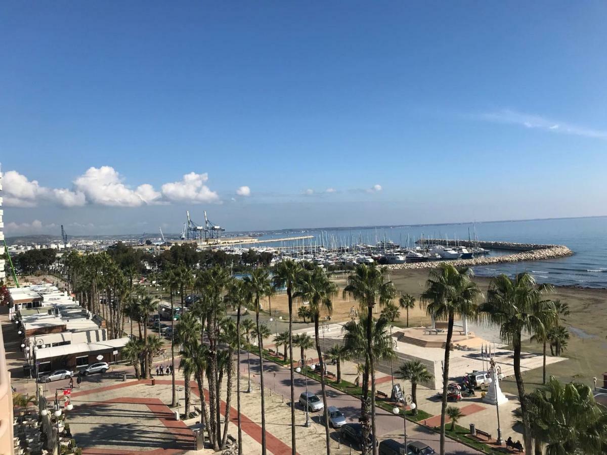 Sea View Central Apt Ithaki Larnaca Extérieur photo