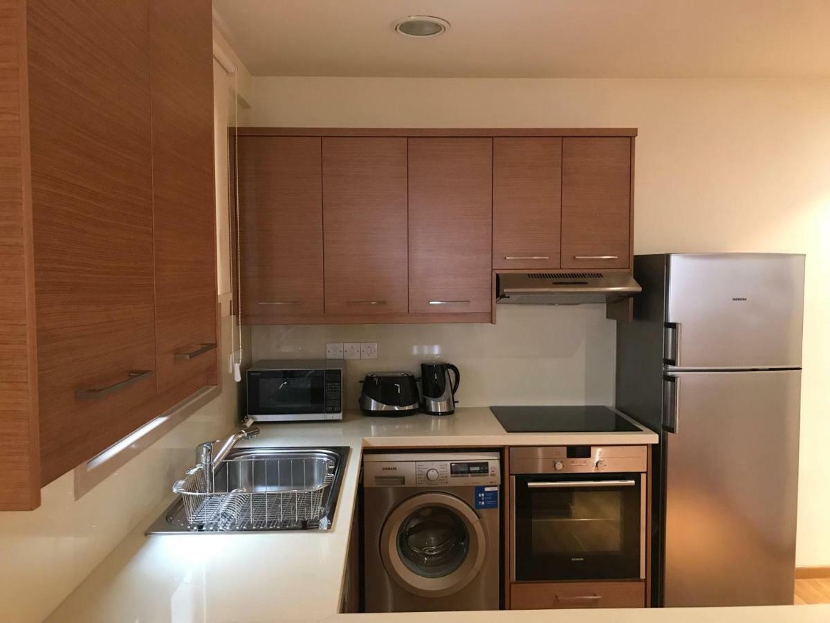 Sea View Central Apt Ithaki Larnaca Extérieur photo